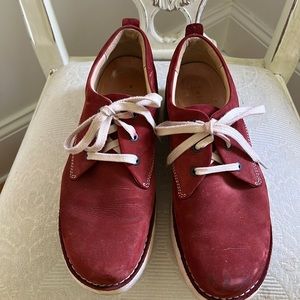 Gently Used Men’s Hubbard Shoes